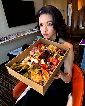 Shu Qi , 48'