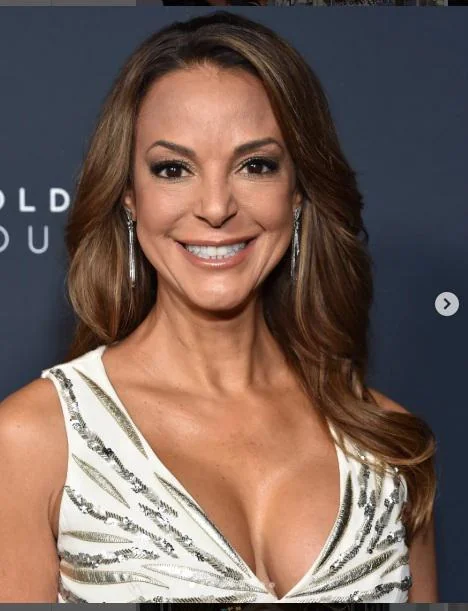 Eva Larue, 58 picture 1 of 1