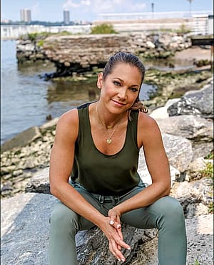 Ginger Zee, 43'