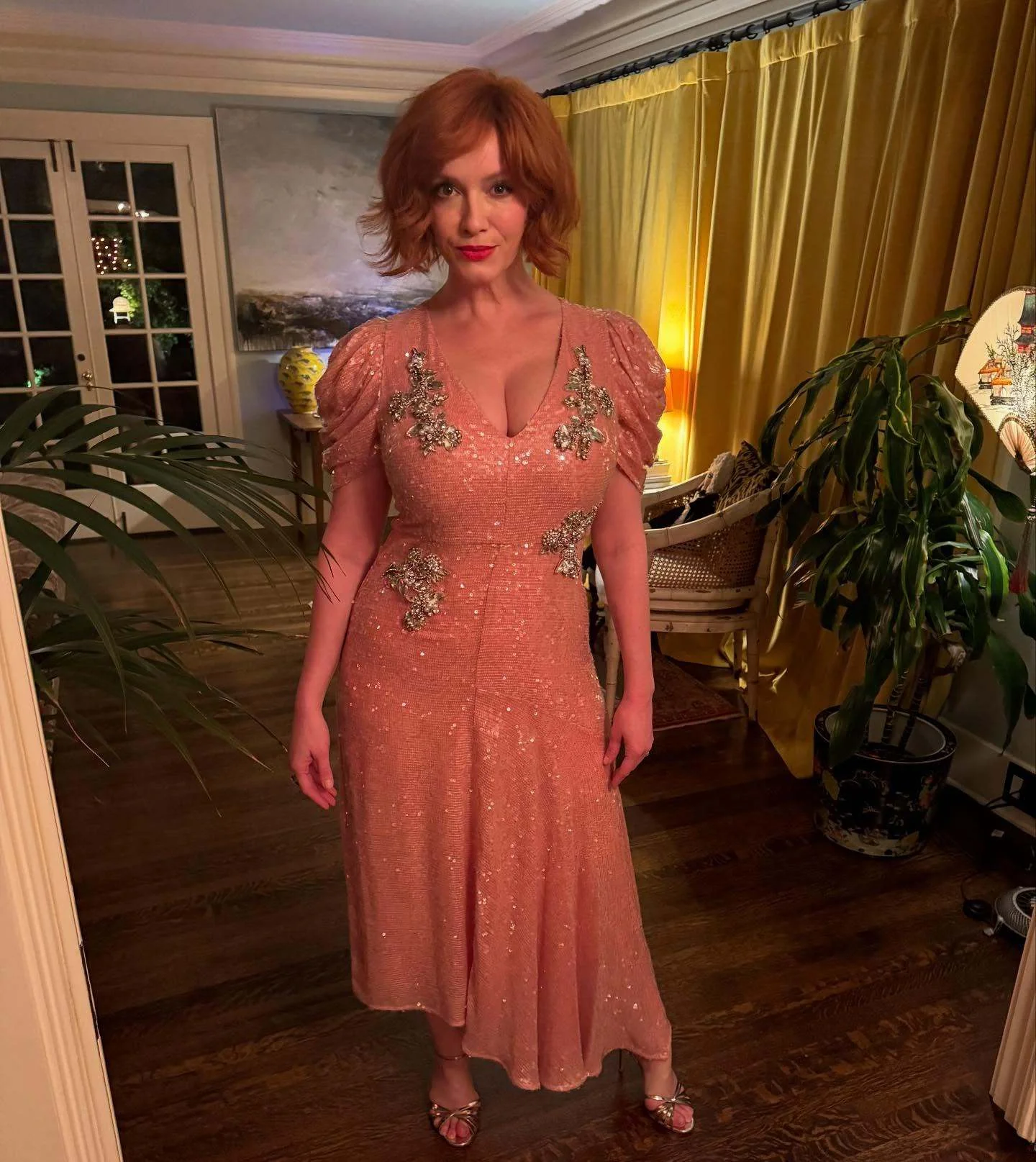 Christina Hendricks, 49 picture 1 of 2