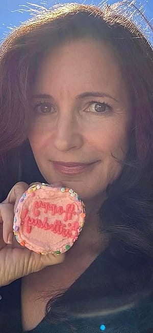 Kristin Davis, 60'