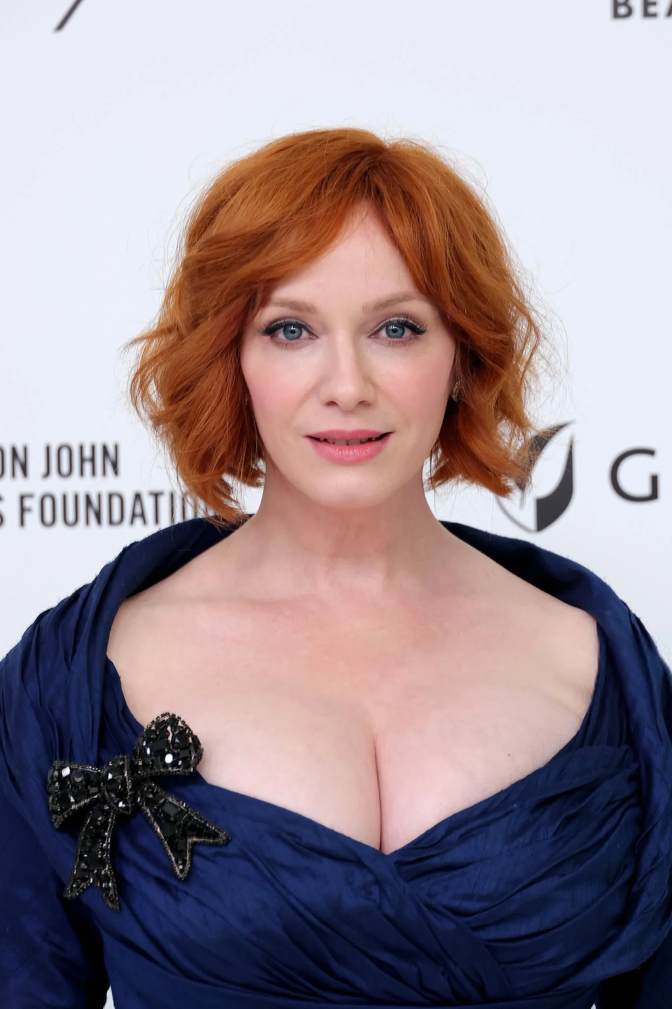 Christina Hendricks, 49 picture 1 of 18