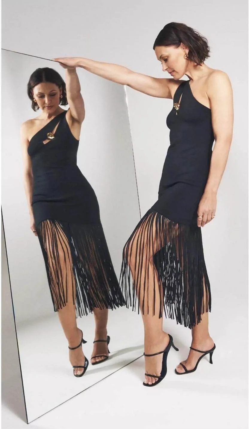 Emma Willis, 48 picture 4 of 5