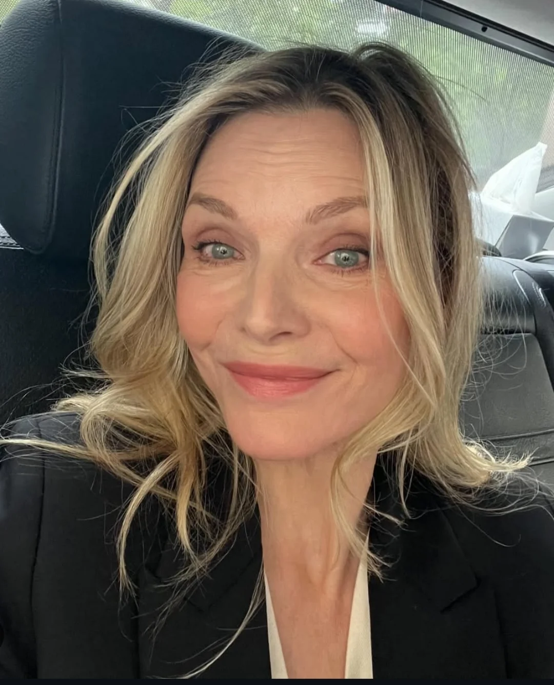 Michelle Pfeiffer, 66 picture 1 of 1