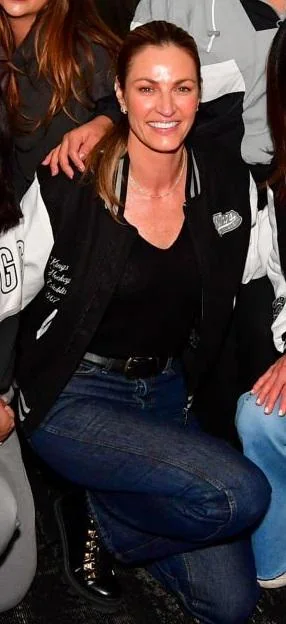 Erin Andrews, 46 picture 1 of 1