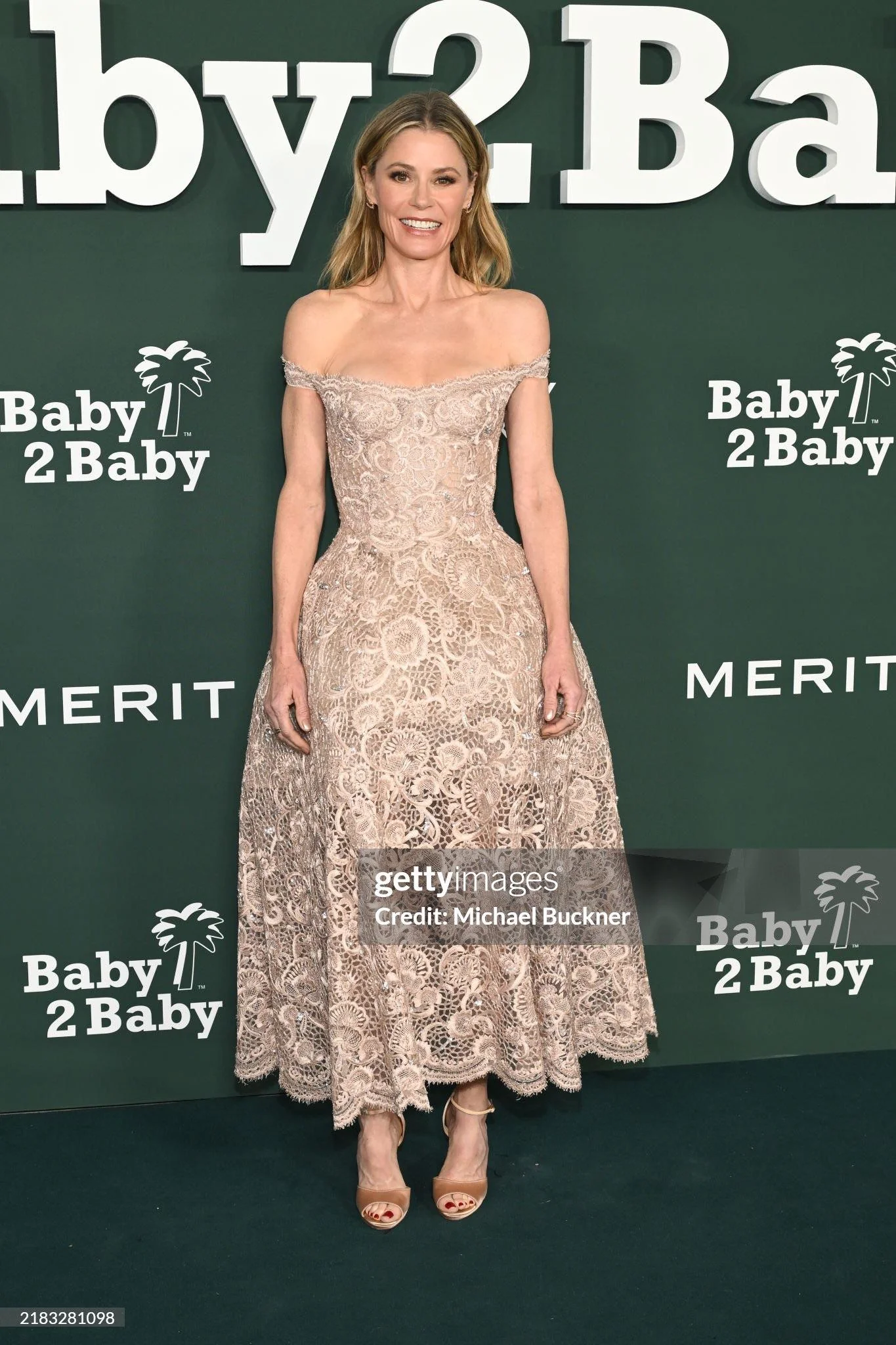 Julie Bowen, 54 picture 3 of 4
