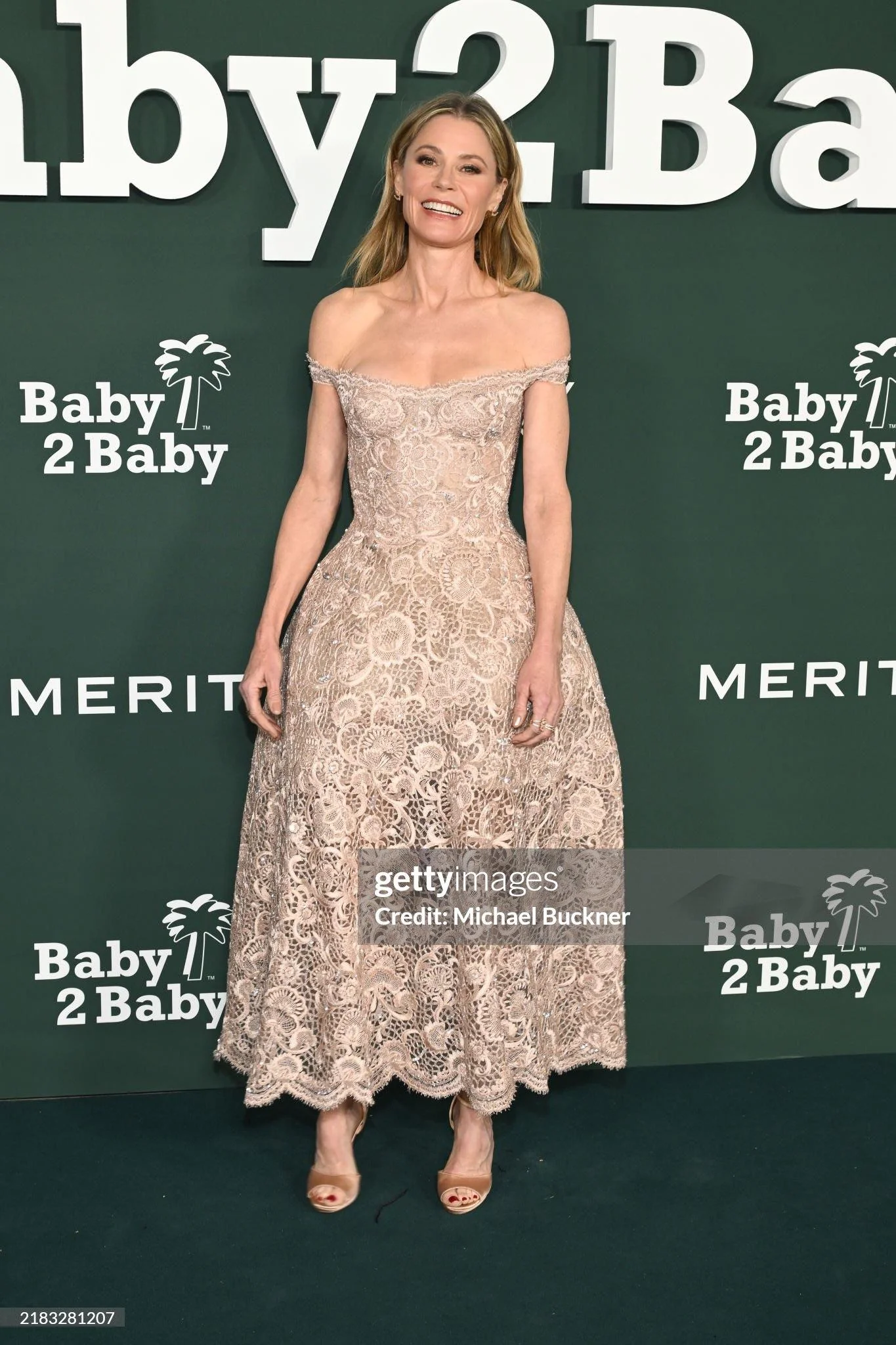 Julie Bowen, 54 picture 4 of 4