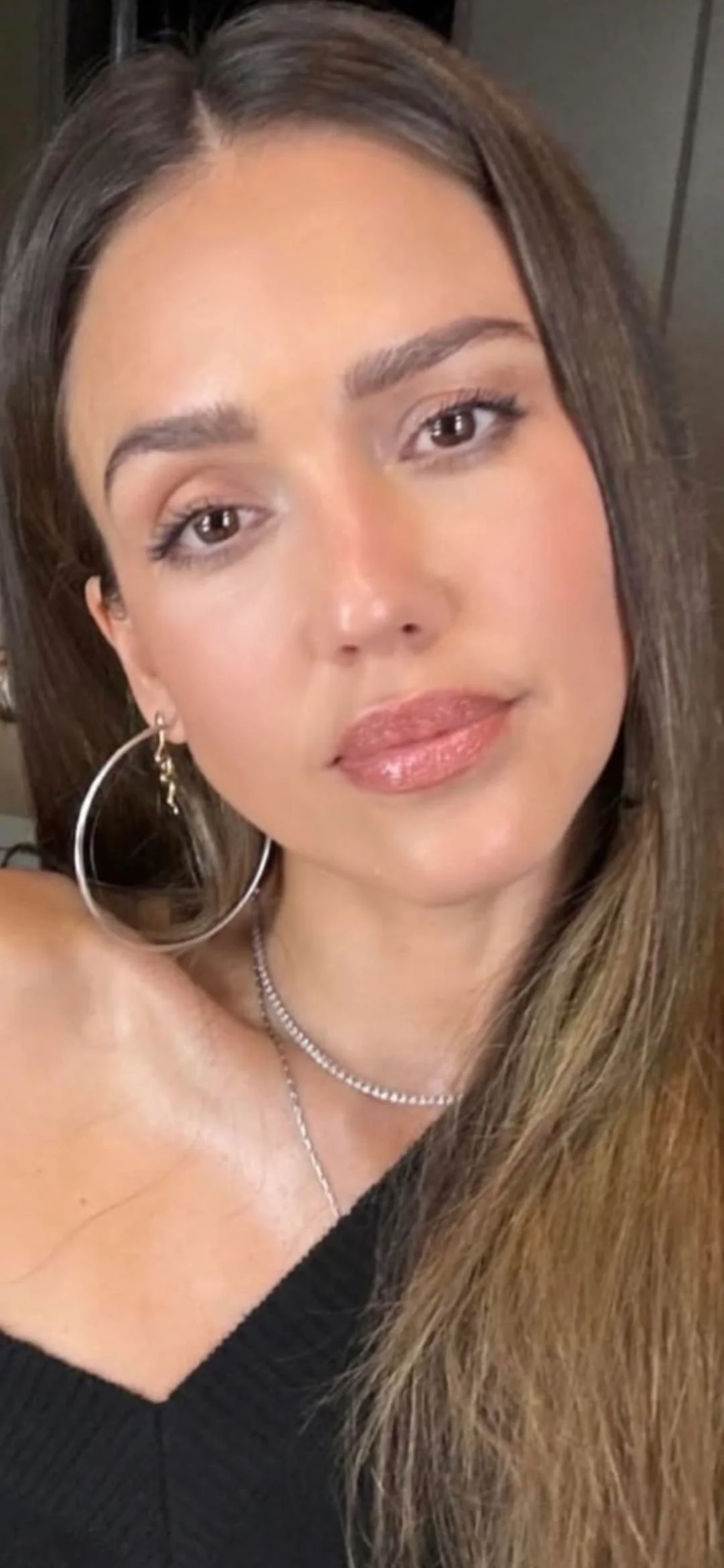 Jessica Alba, 43 picture 2 of 2