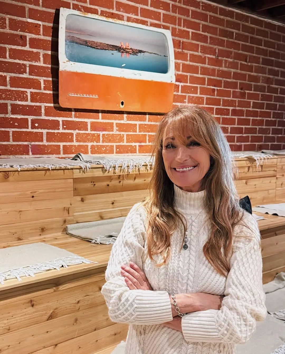 Jane Seymour, 74 picture 1 of 1