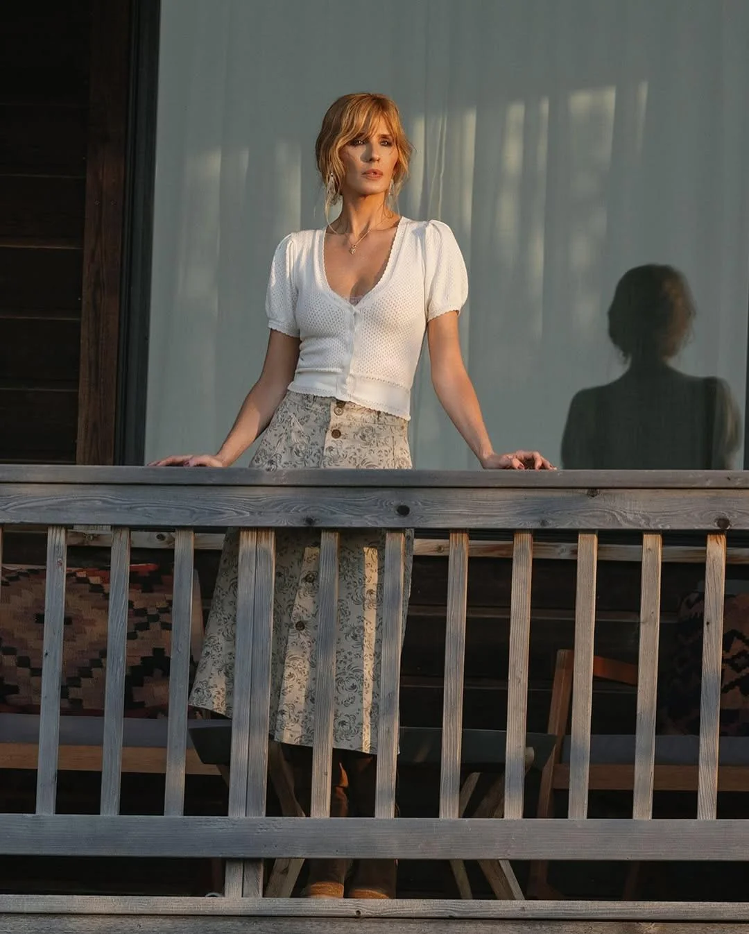 Kelly Reilly, 47 picture 1 of 6