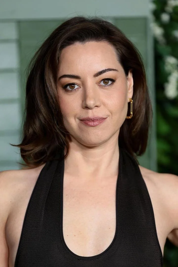Aubrey Plaza, 40 picture 1 of 3