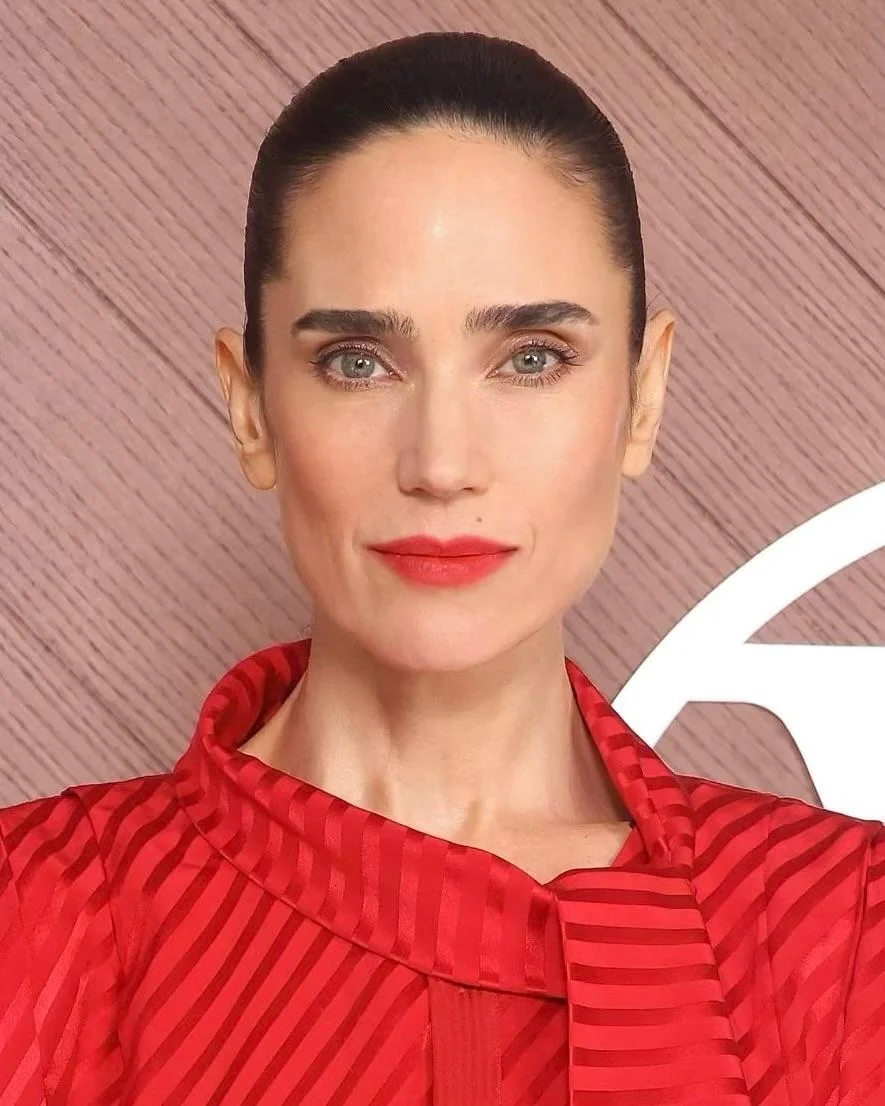 Jennifer Connelly, 54 picture 2 of 4
