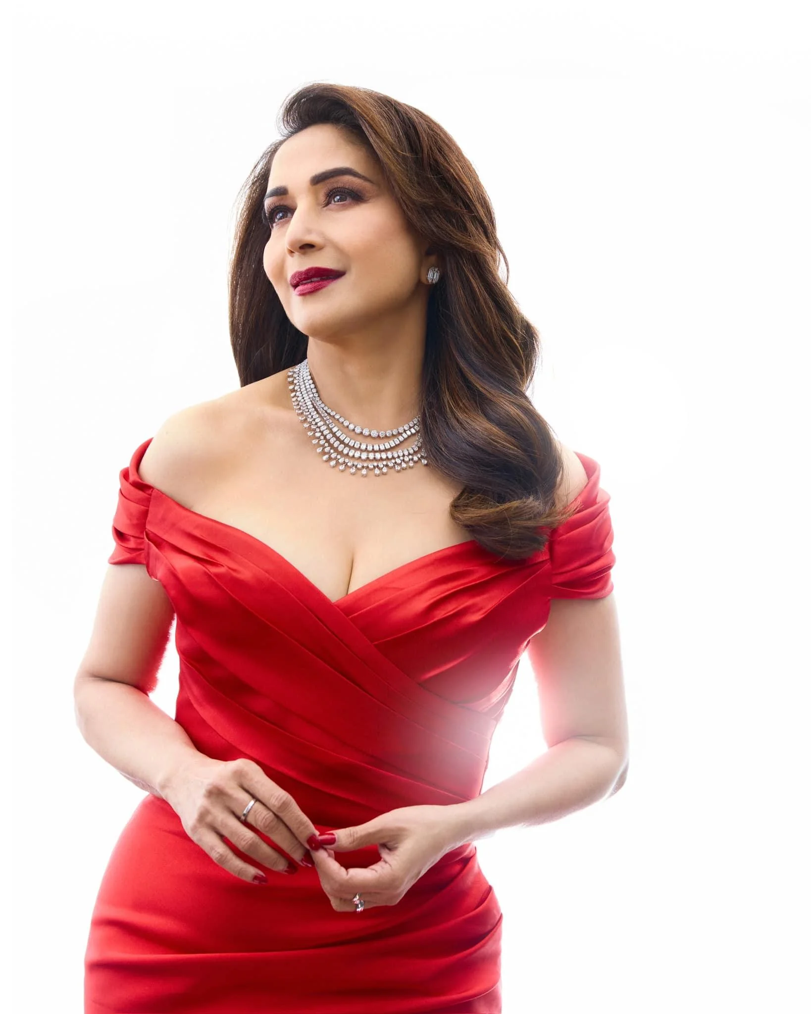 Madhuri Dixit, 57 picture 2 of 2