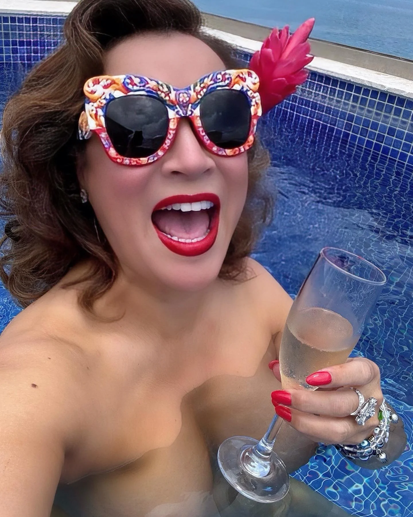Jennifer Tilly, 66 picture 1 of 1