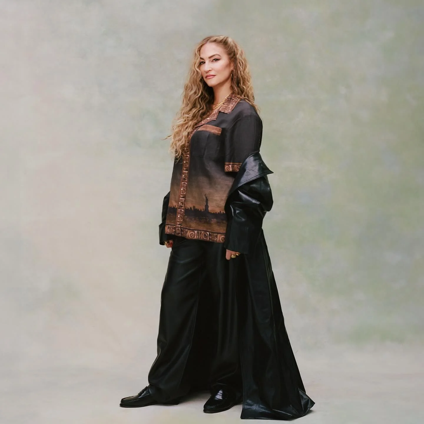 Drea de Matteo, 52 picture 4 of 8