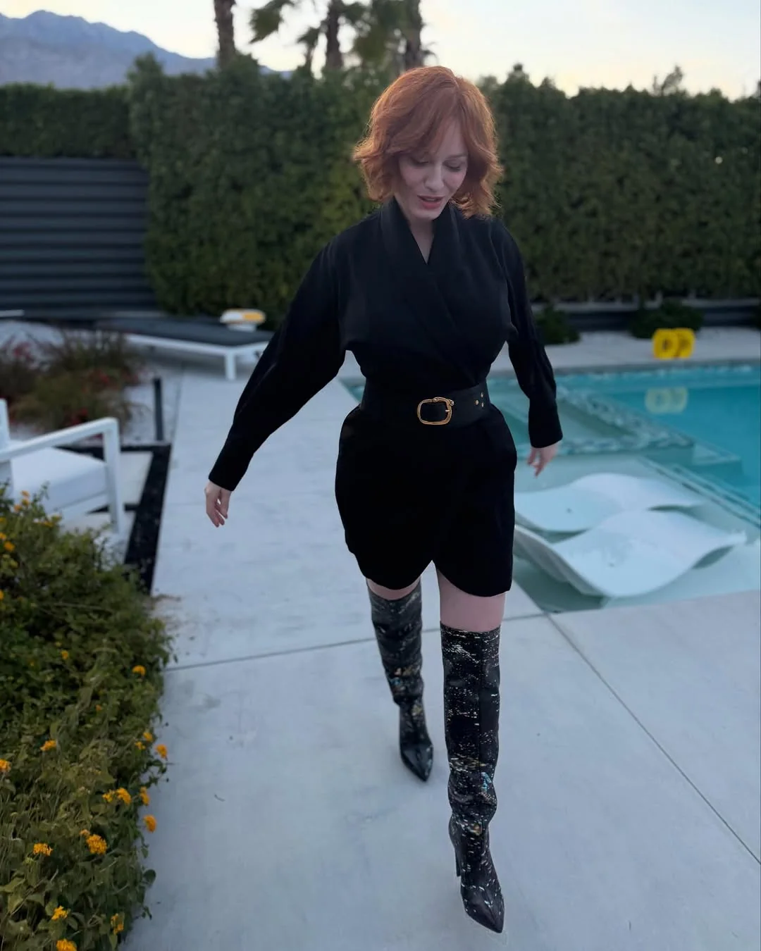 Christina Hendricks, 49 picture 3 of 5