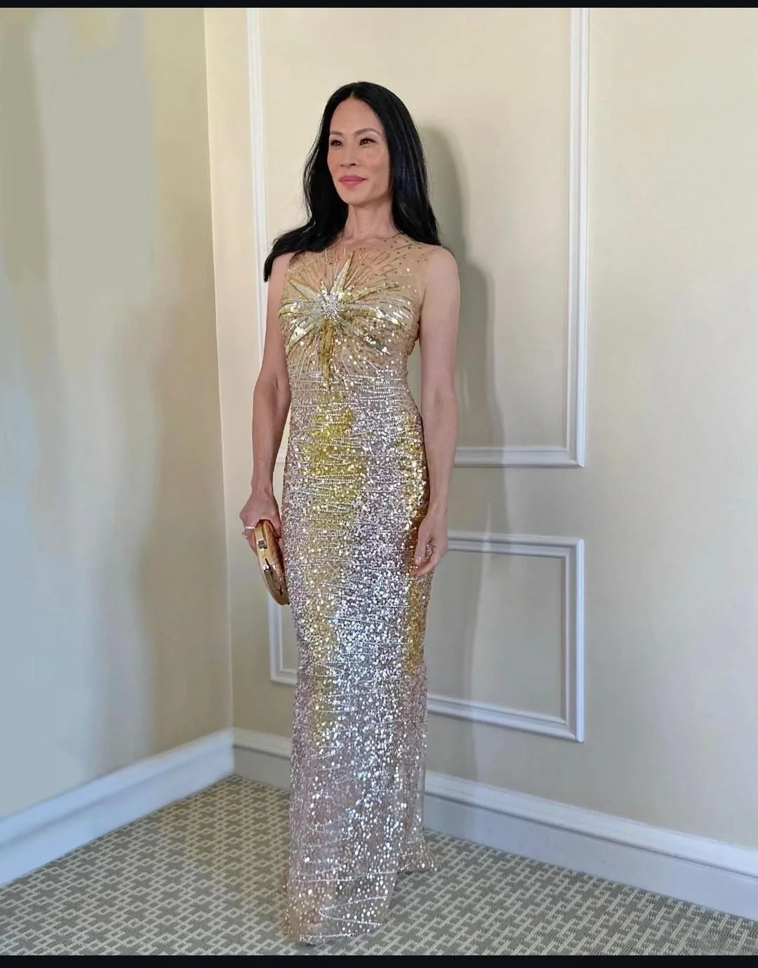 Lucy Liu, 55 picture 1 of 2