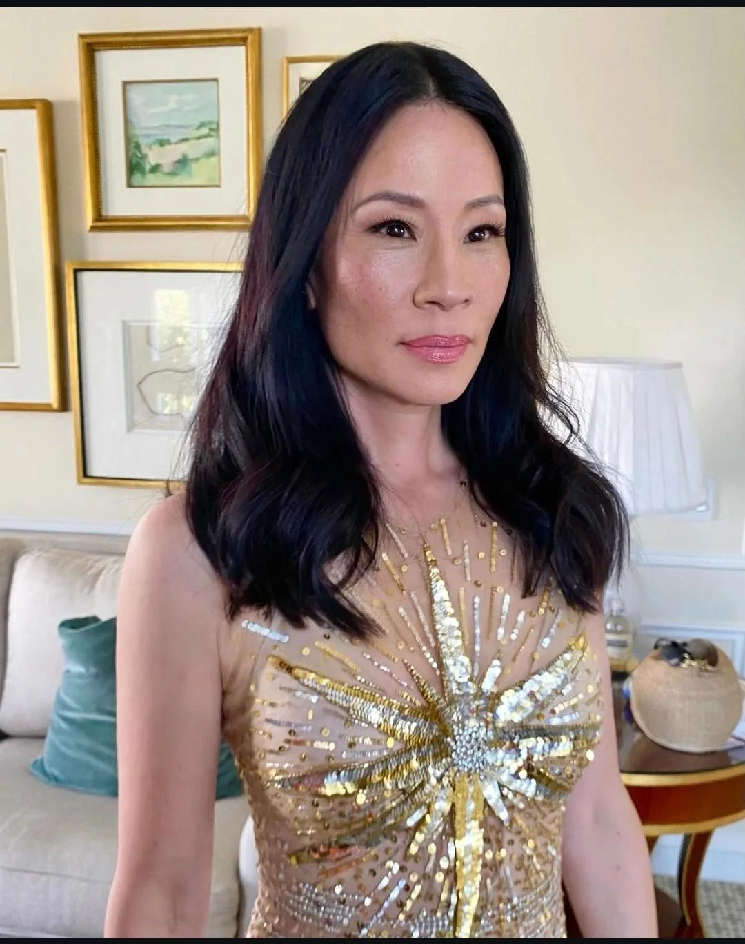 Lucy Liu, 55 picture 2 of 2