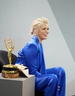 Hannah Waddingham, 50 picture 3 of 3