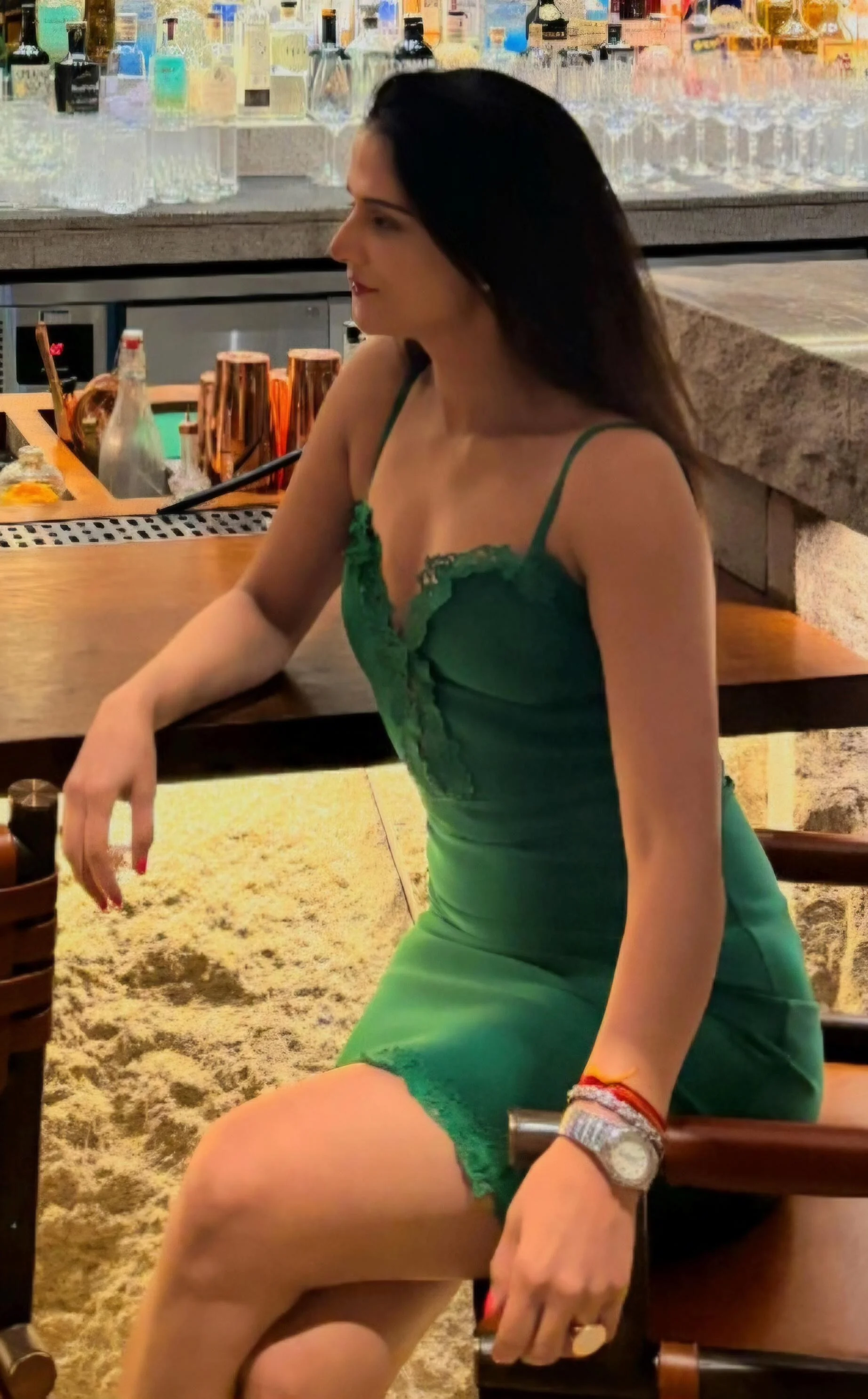 Shipra Khanna, 43 picture 3 of 4