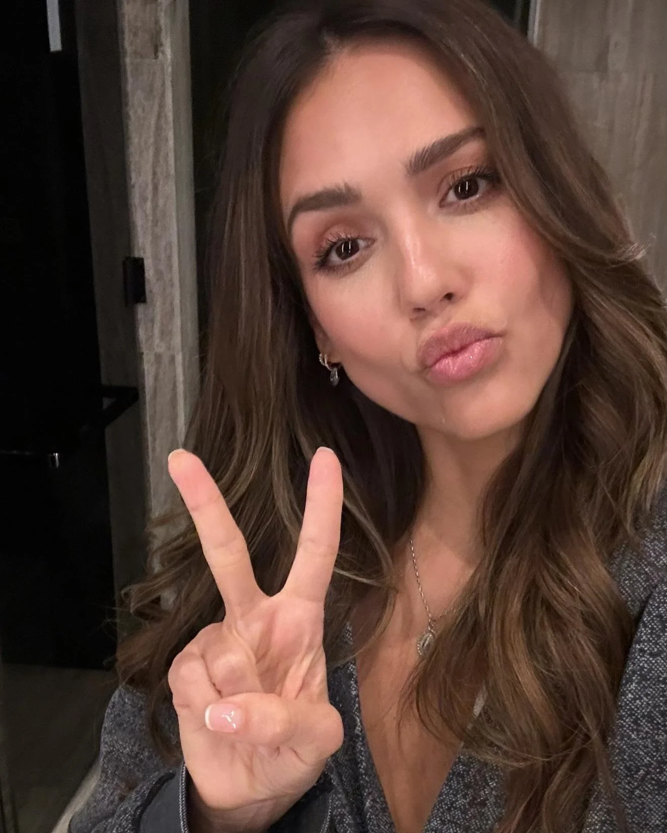 Jessica Alba, 43 picture 1 of 1