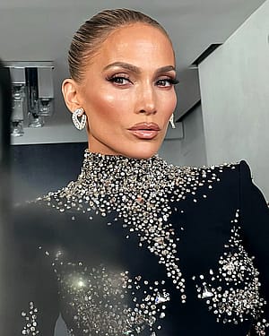 JLo, 55'