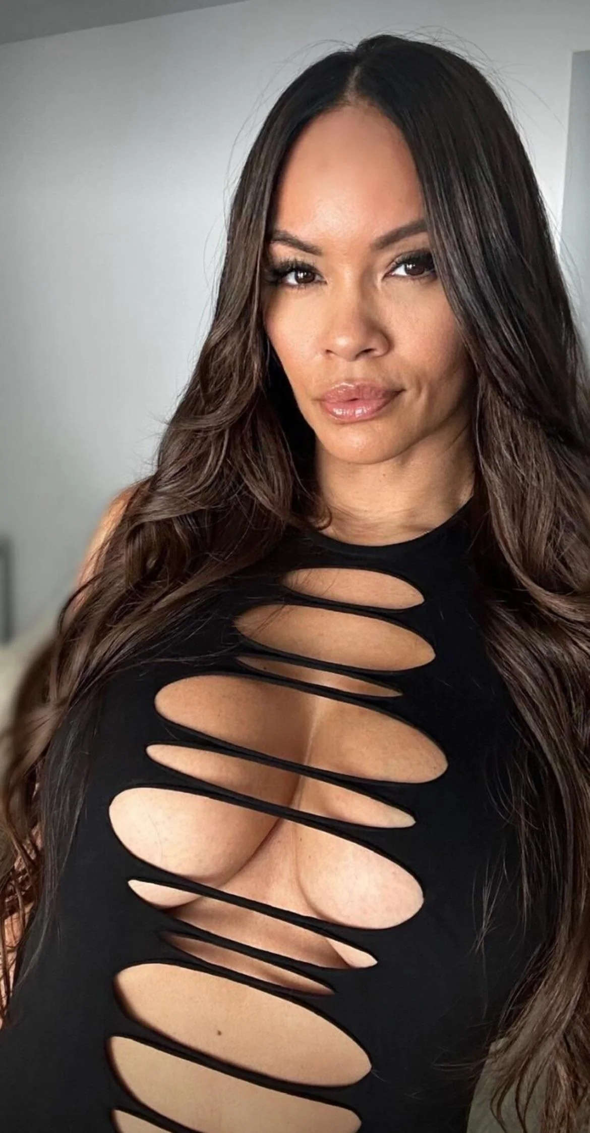 Evelyn Lozada, 49 picture 6 of 6