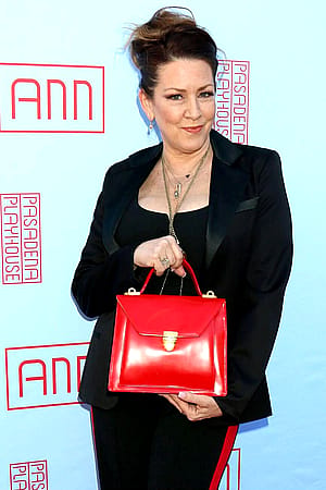Joely Fisher, 54'