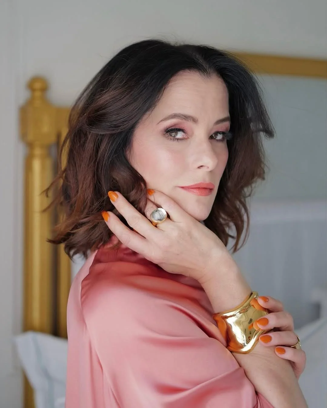 Parker Posey, 56 picture 2 of 3