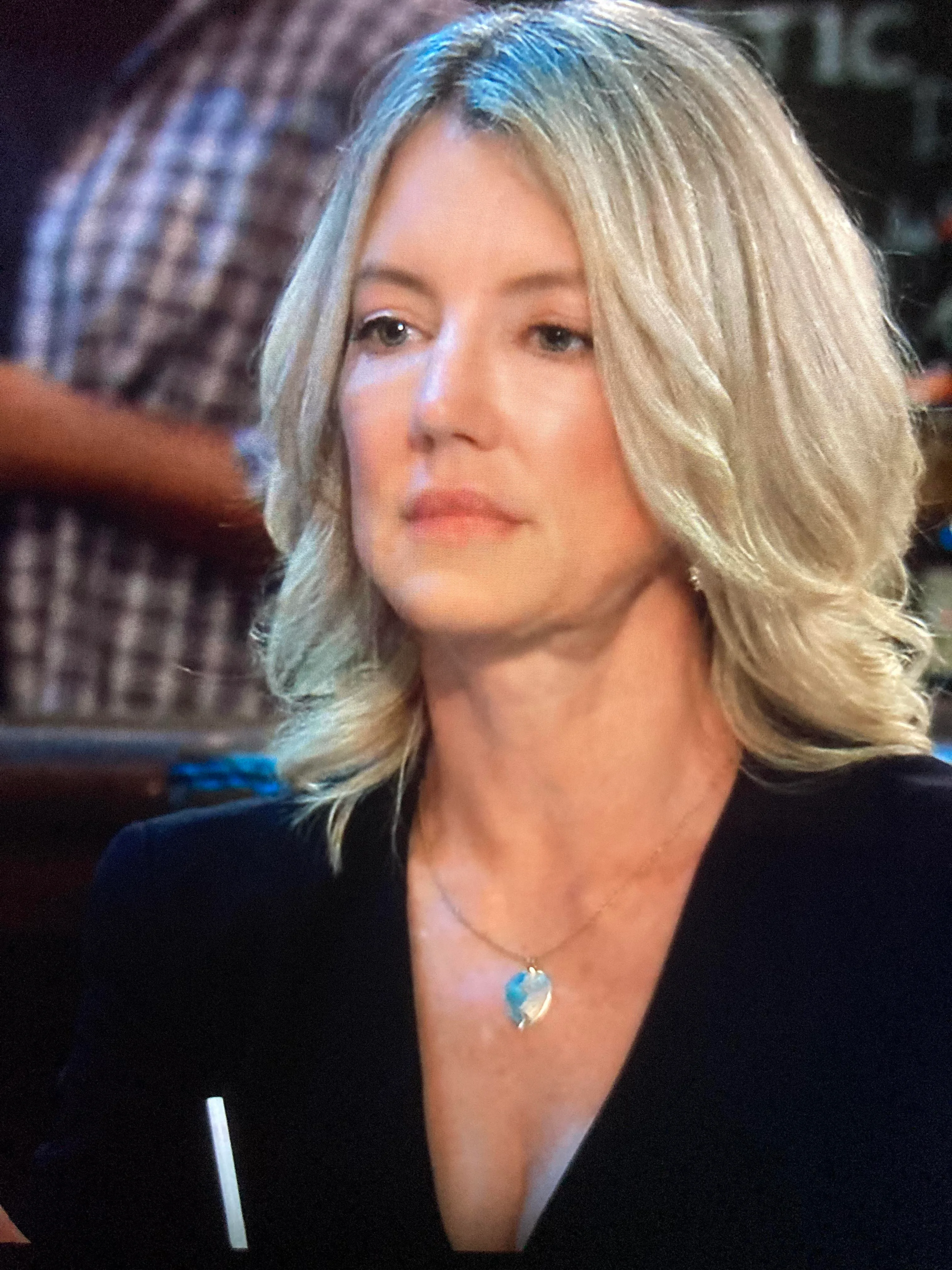 Cynthia Watros, 55 picture 3 of 3