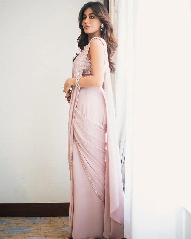 Chitrangada Singh, 48 picture 2 of 10