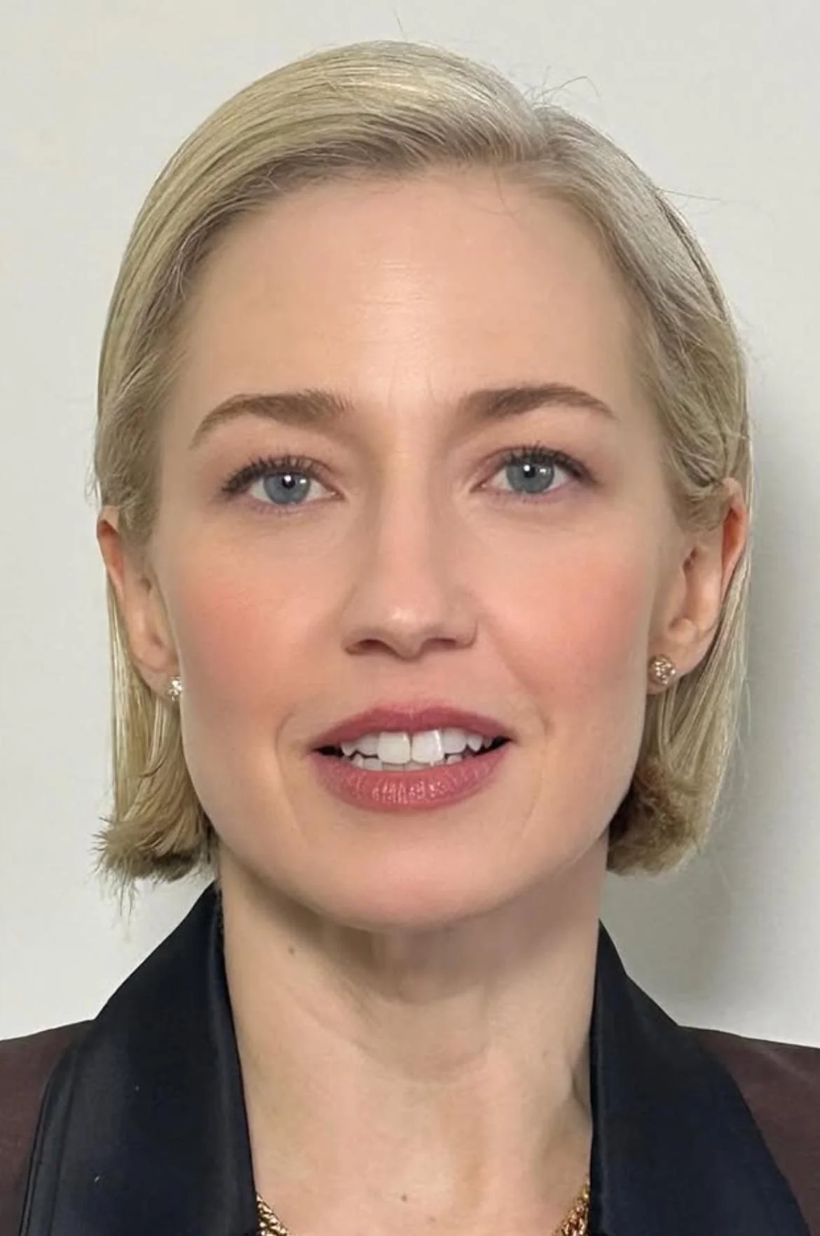 Carrie Coon, 44 picture 5 of 5
