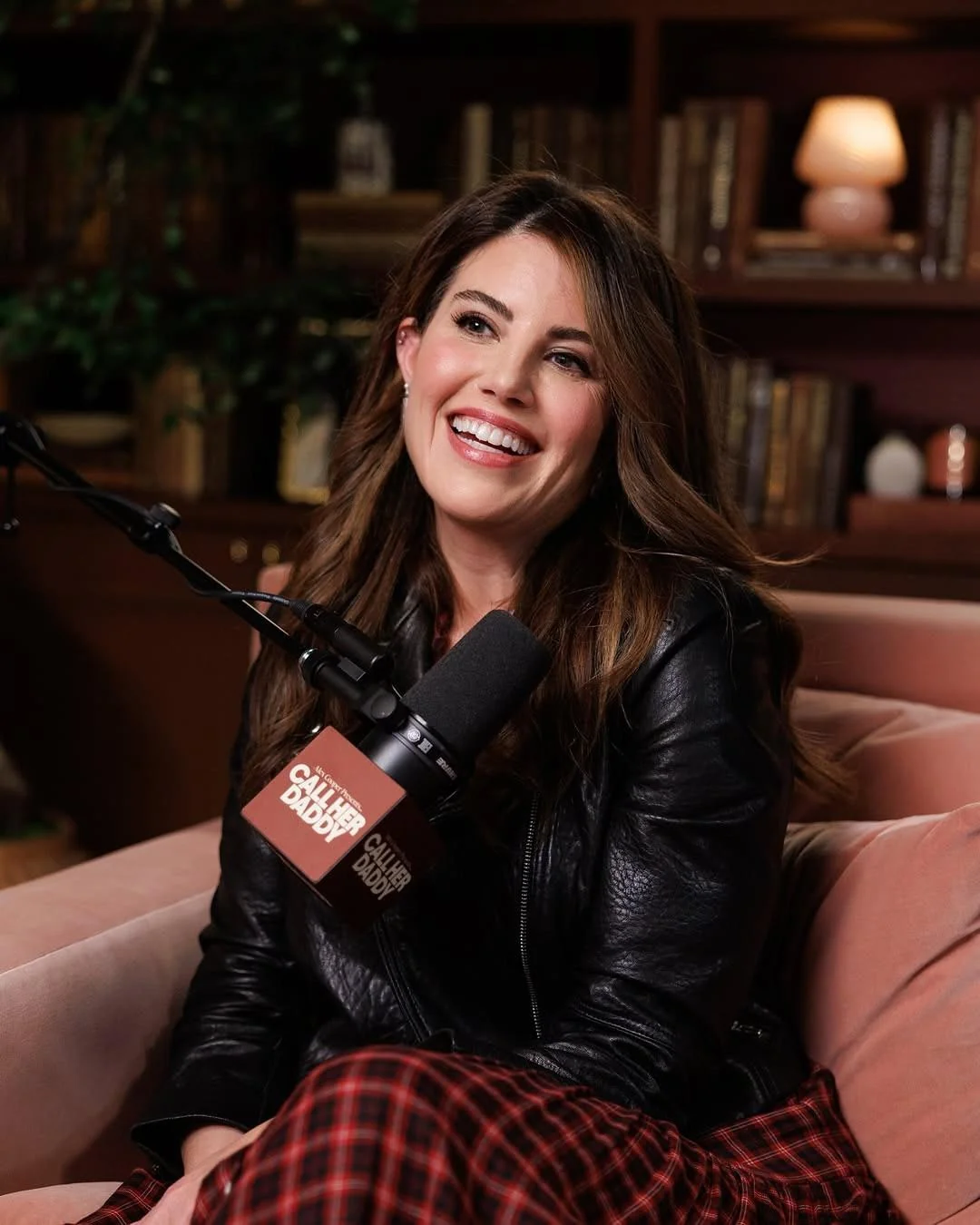 Monica Lewinsky, 51 picture 3 of 4