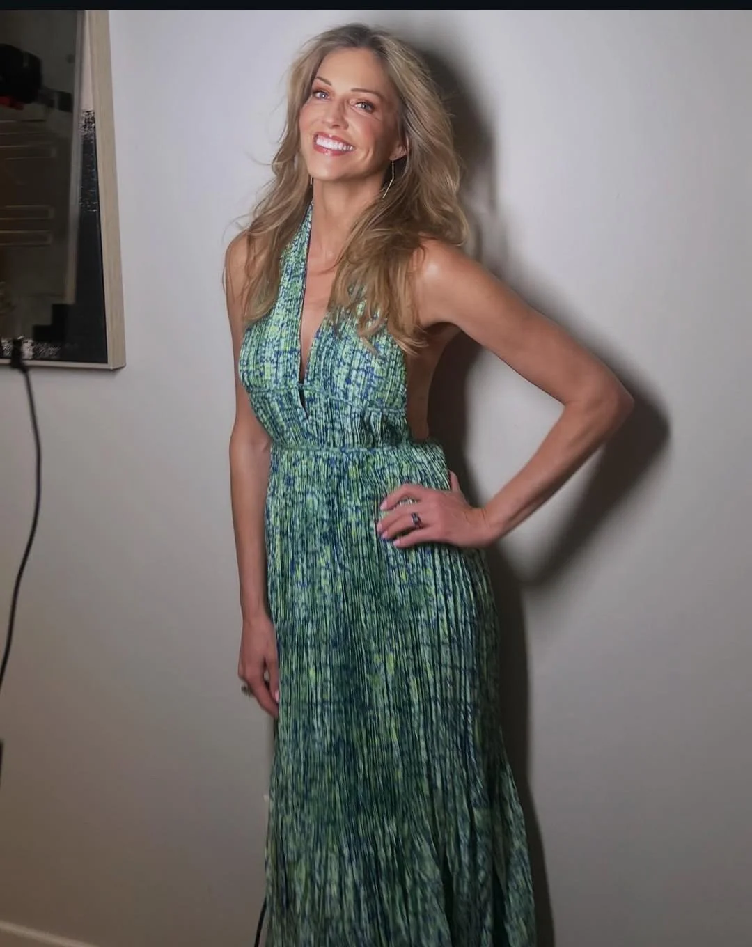 Tricia Helfer, 50 picture 1 of 1