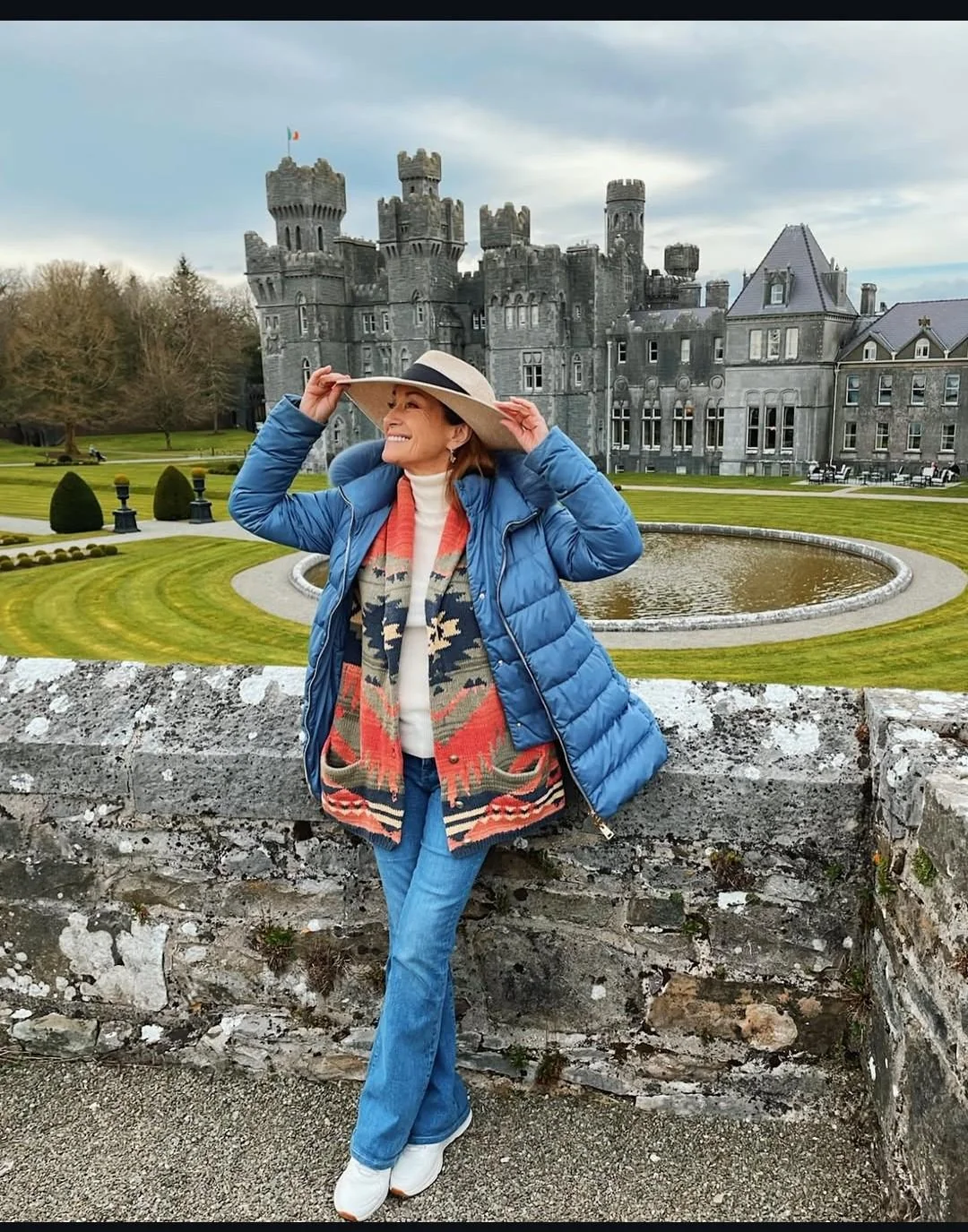 Jane Seymour, 74 picture 1 of 1