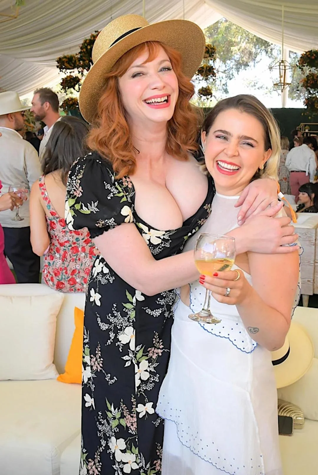Christina Hendricks, 49 picture 1 of 1