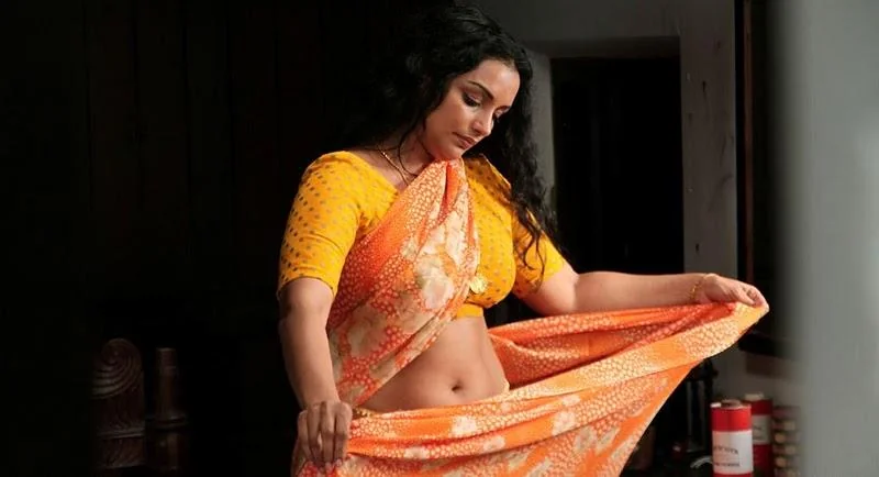 Swetha Menon, 50 (Indian actress) picture 2 of 4