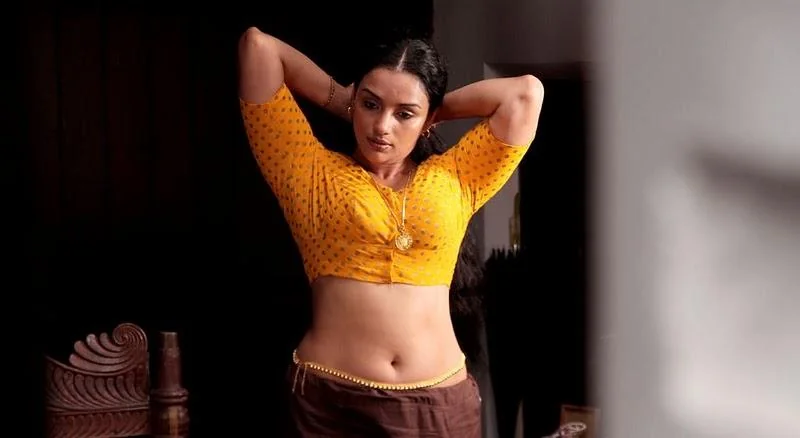Swetha Menon, 50 (Indian actress) picture 3 of 4