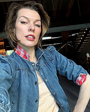 Milla Jovovich, 49'