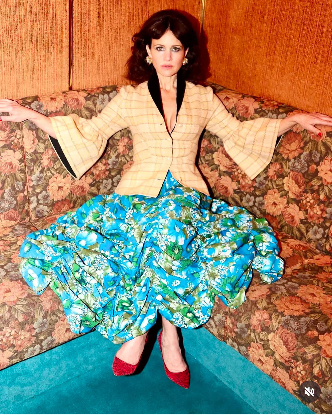 Carla Gugino, 53 picture 10 of 19