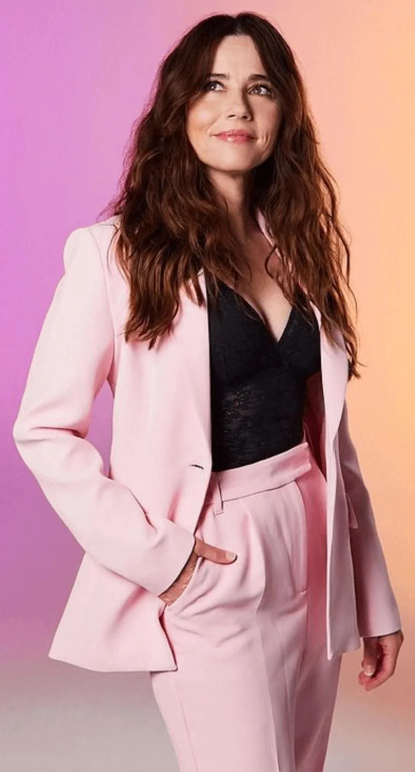 Linda Cardellini, 49 picture 1 of 1