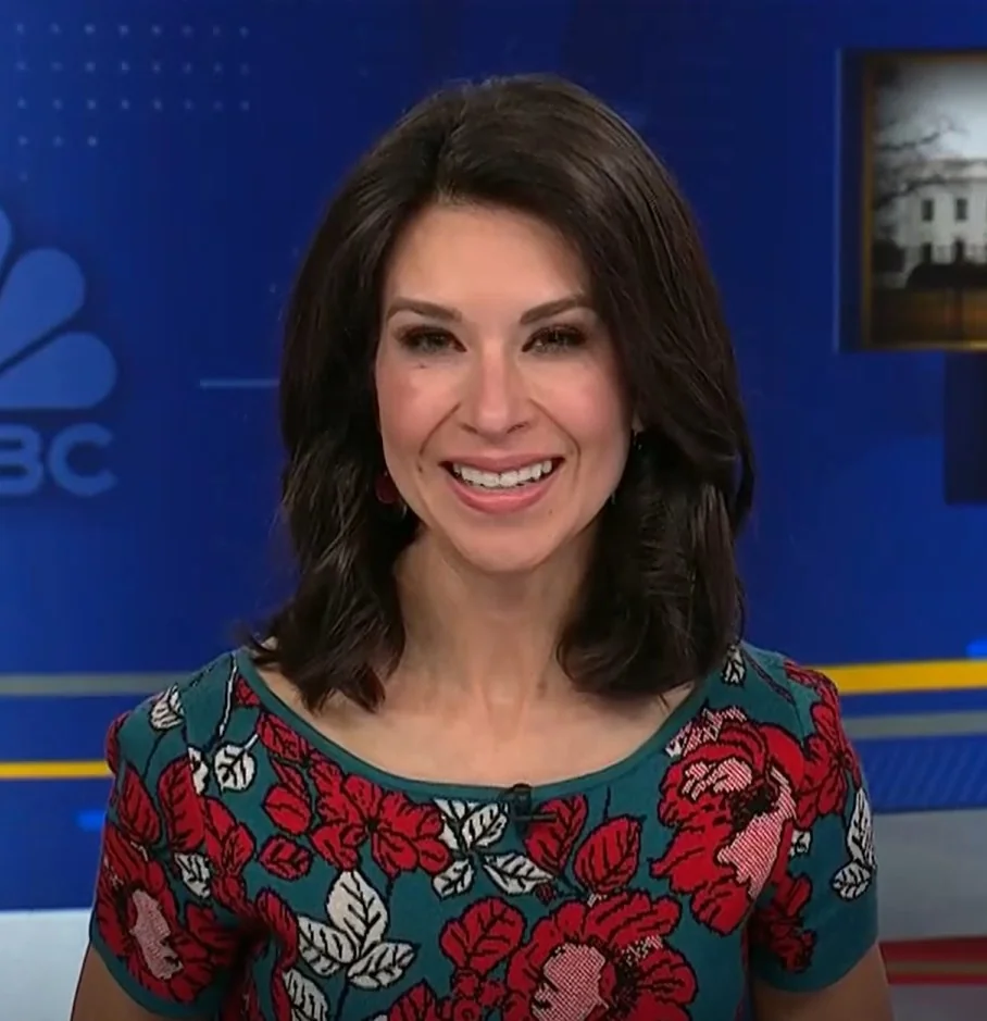 Ana Cabrera, 42 picture 1 of 2
