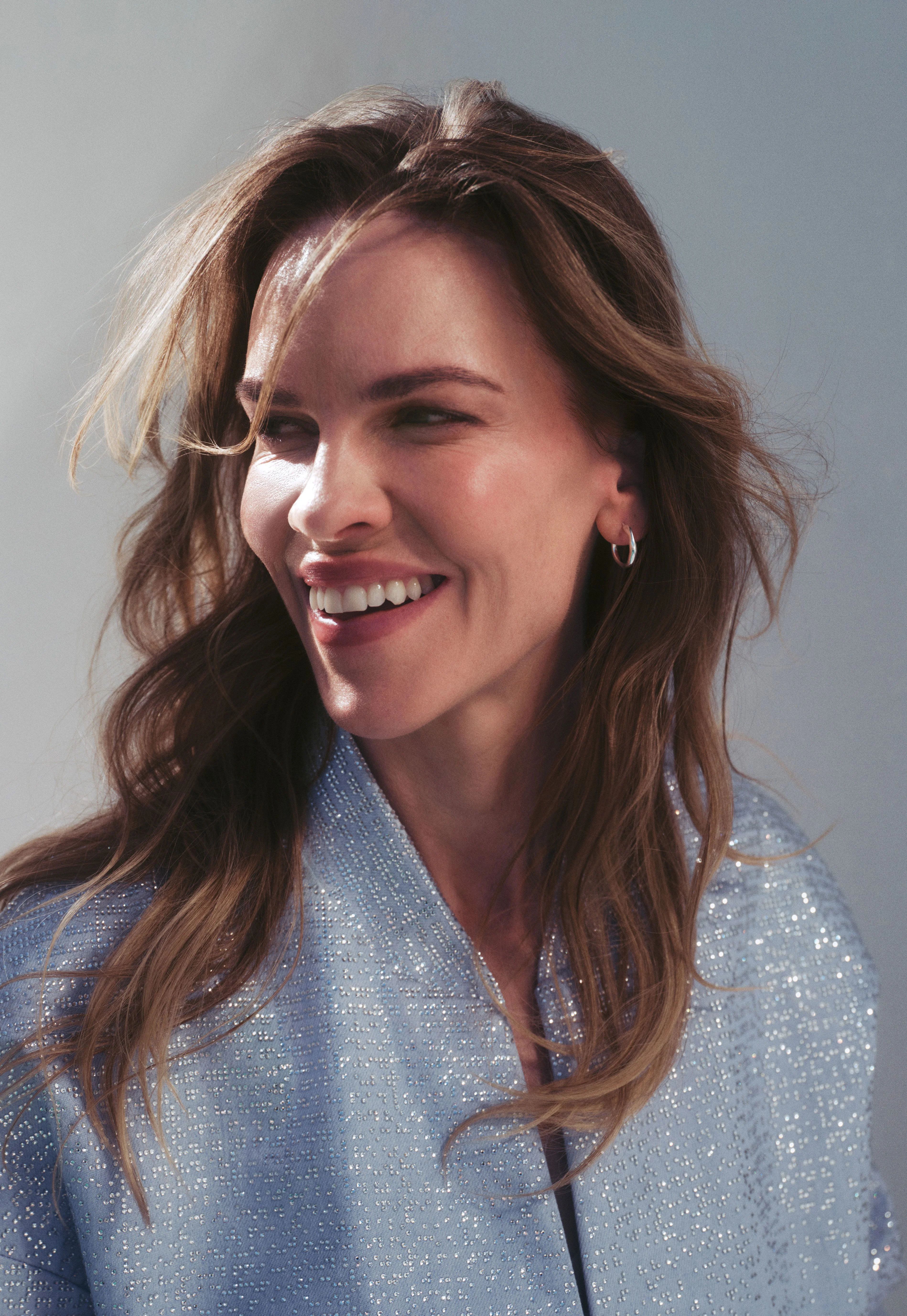 Hilary Swank, 50 picture 3 of 7