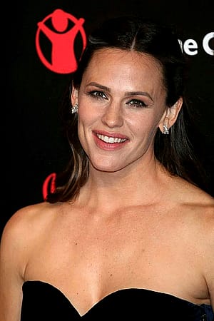 Jennifer Garner, 52'