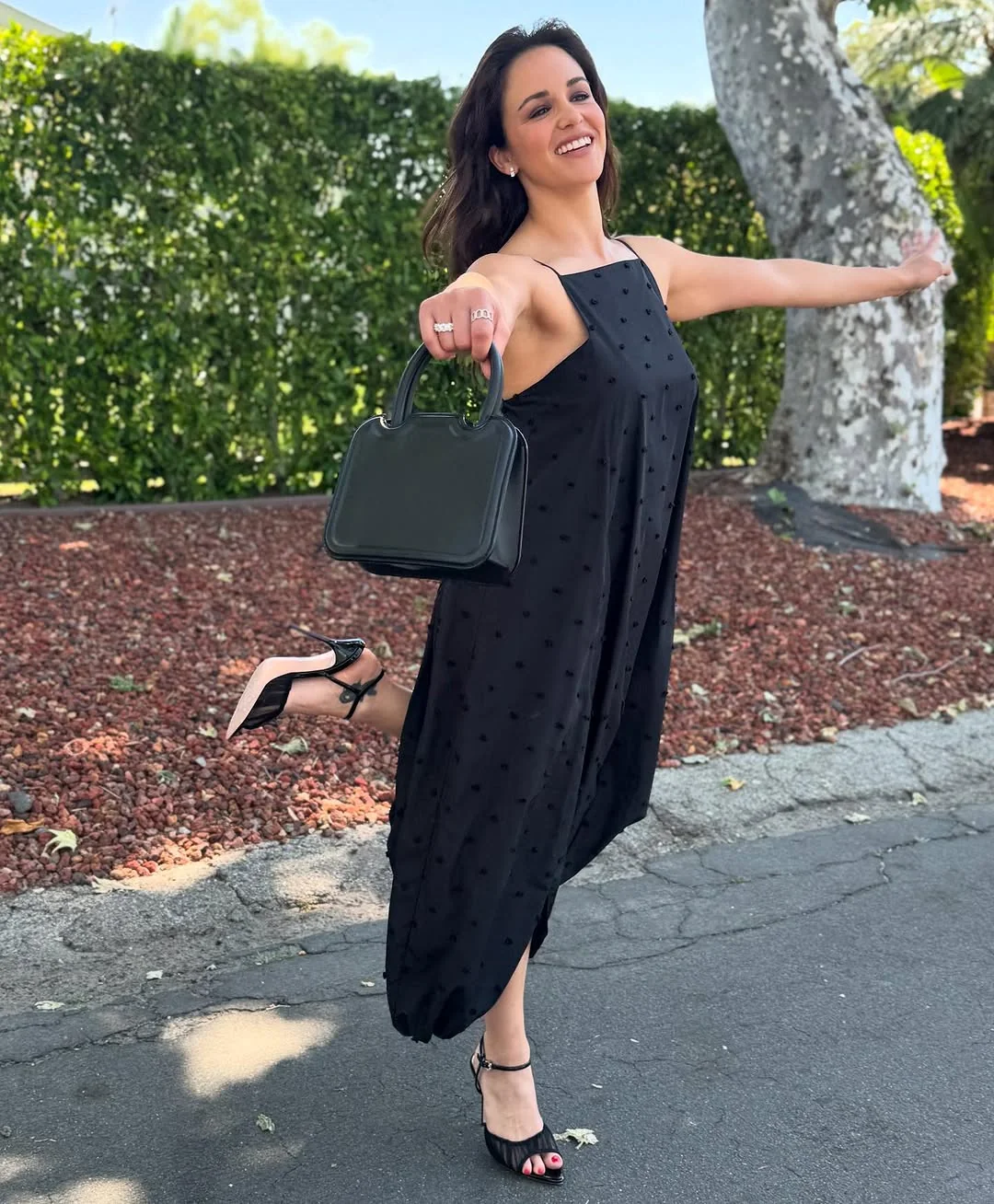 Melissa Fumero, 42 picture 2 of 3