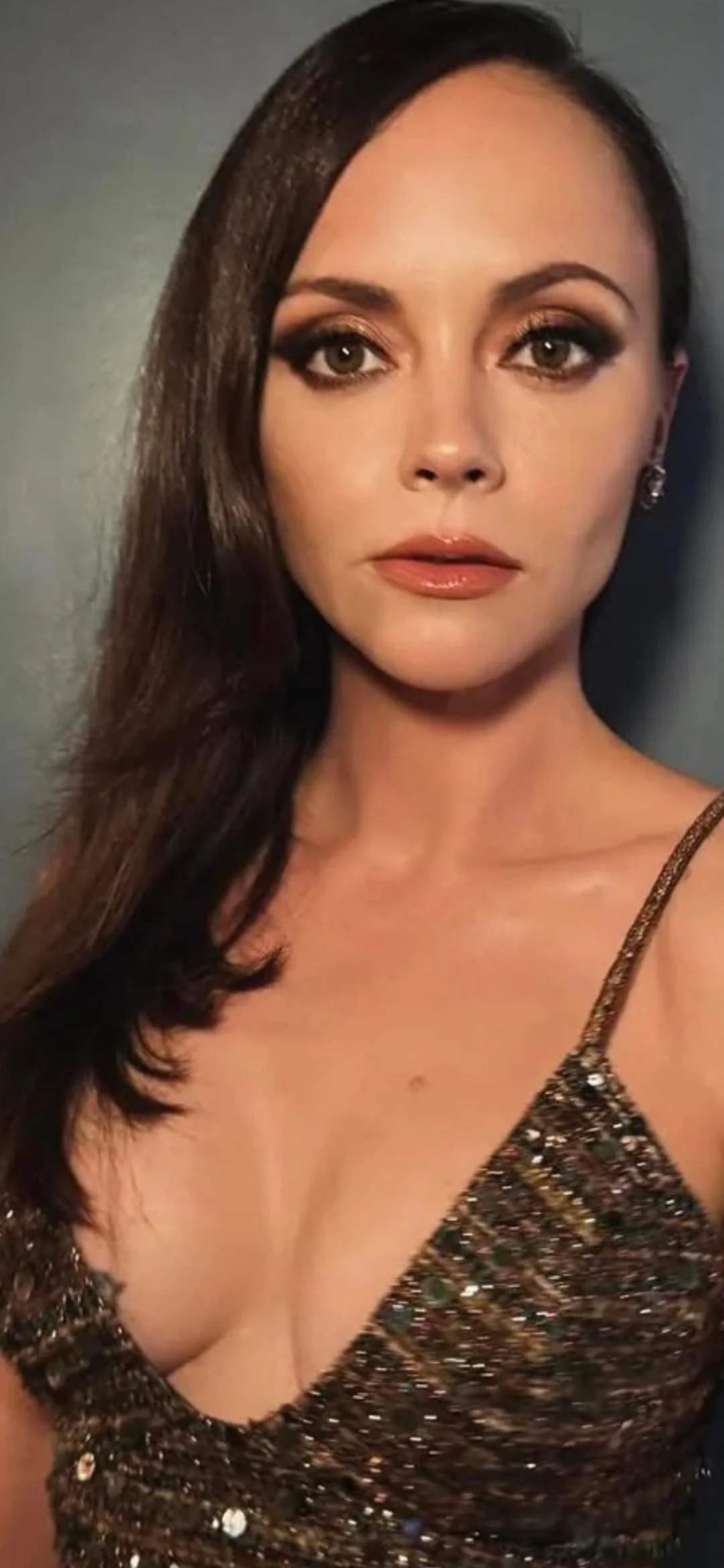 Christina Ricci, 45 picture 2 of 2