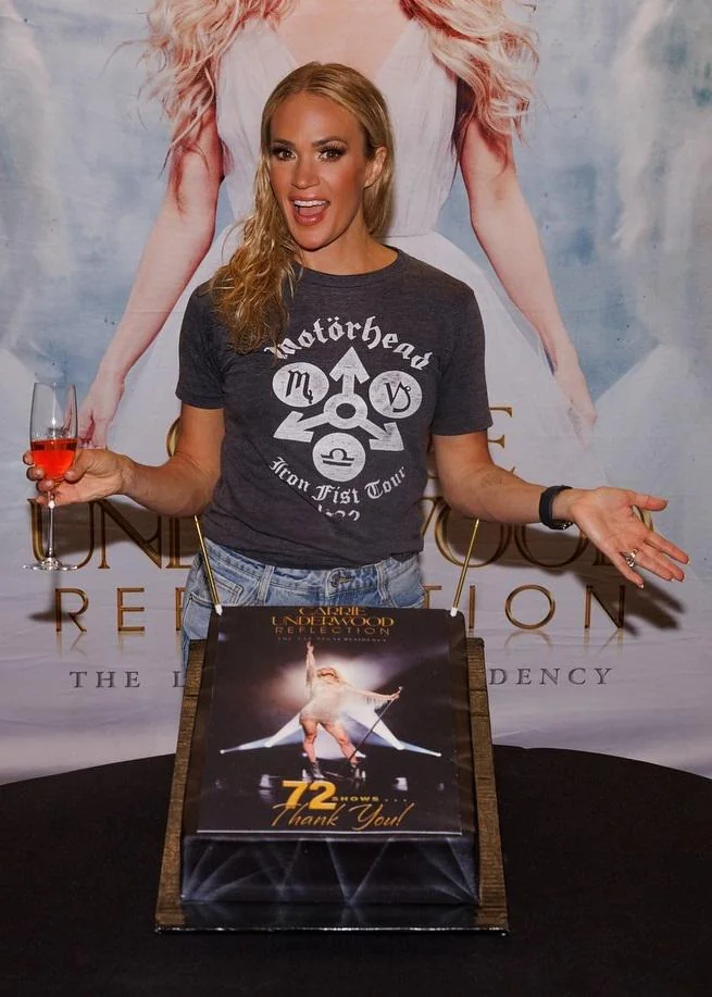Carrie Underwood, 42 picture 1 of 1
