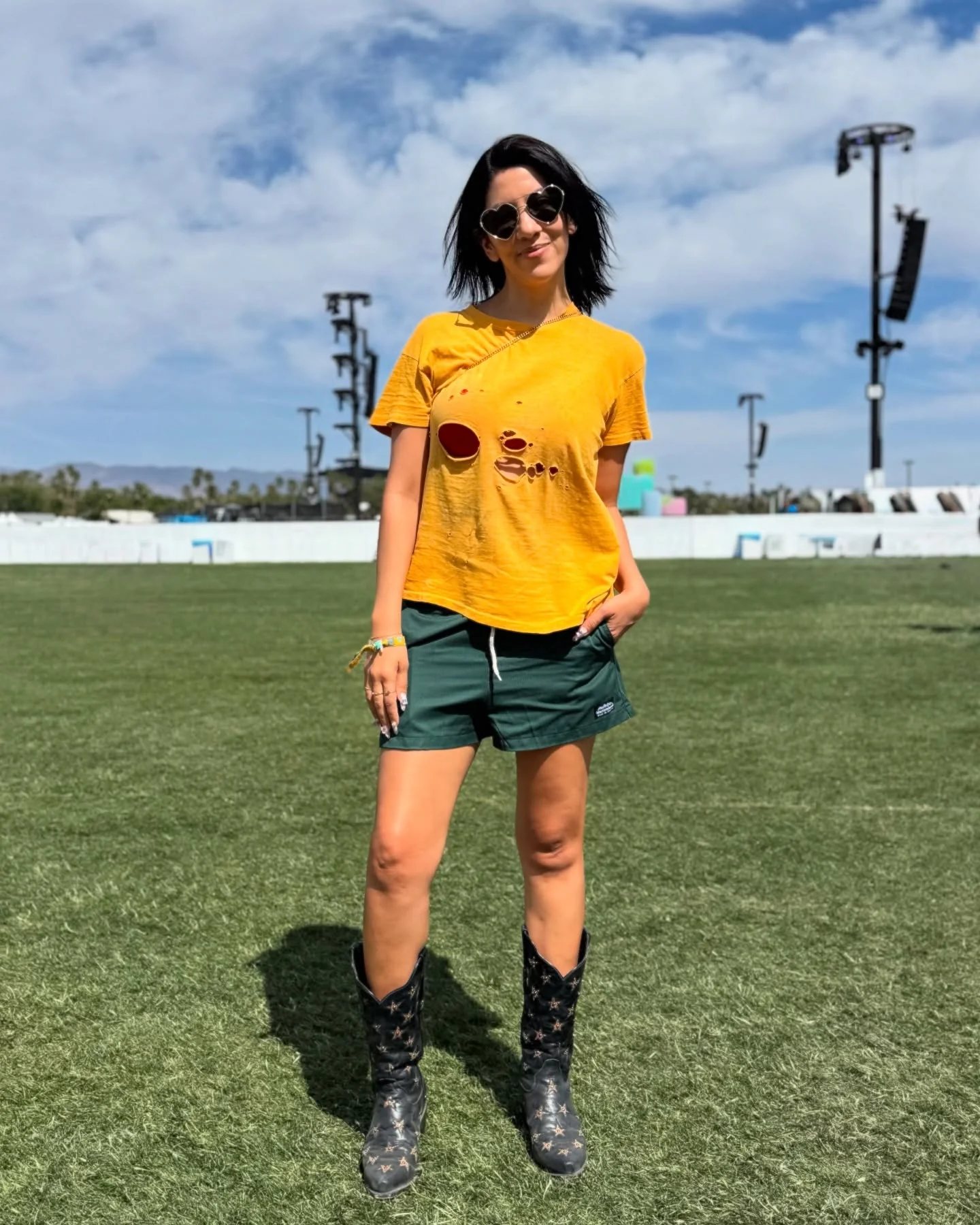 Stephanie Beatriz, 44 picture 3 of 5