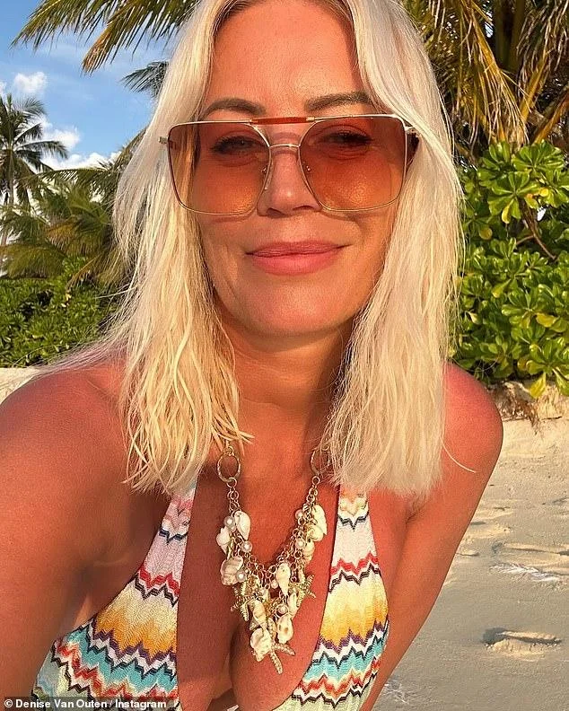 Denise Van Outen, 50 picture 3 of 3