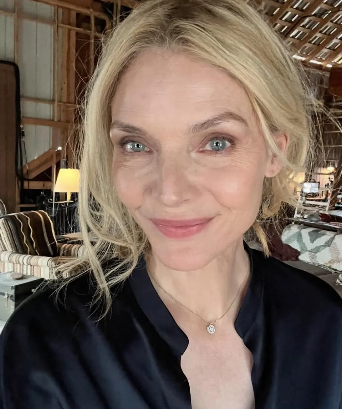 Michelle Pfeiffer, 66 picture 1 of 1